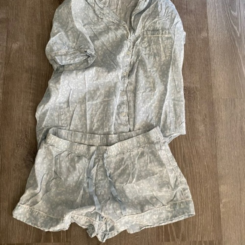 Victoria's Secret PJ set